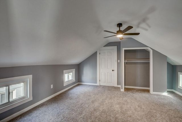 111 W 10th Street, Newport, KY 41071