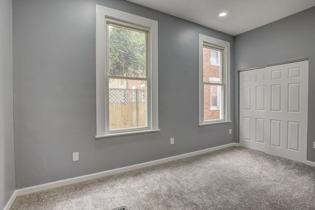 111 W 10th Street, Newport, KY 41071