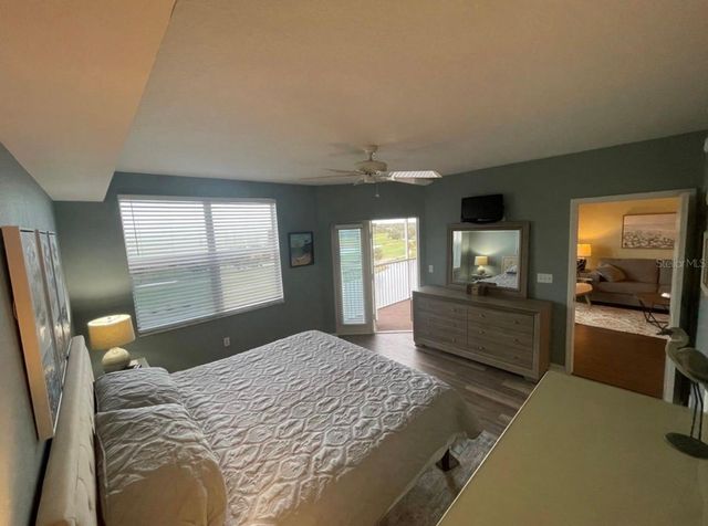 1200 COUNTRY CLUB DRIVE 1502, Largo, FL 33771