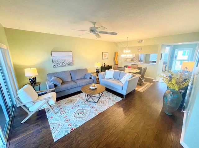 1200 COUNTRY CLUB DRIVE 1502, Largo, FL 33771