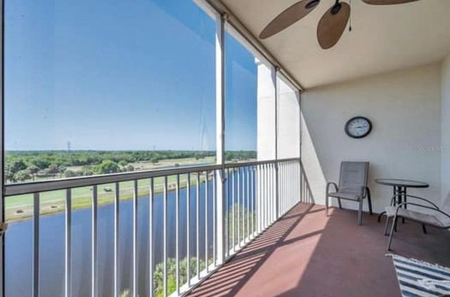 1200 COUNTRY CLUB DRIVE 1502, Largo, FL 33771