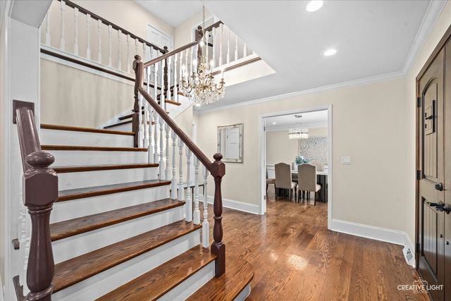 615 E BAILEY Road, Naperville, IL 60565