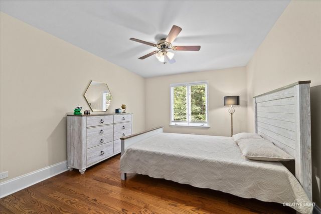 615 E BAILEY Road, Naperville, IL 60565