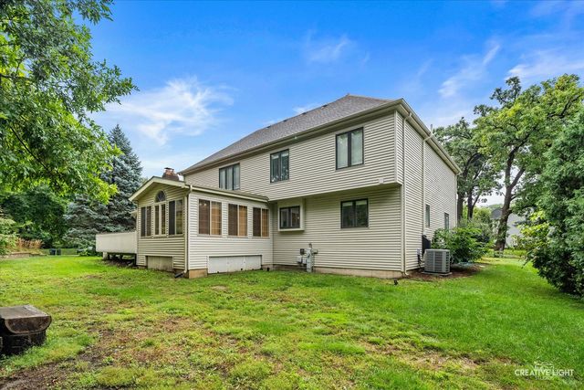615 E BAILEY Road, Naperville, IL 60565