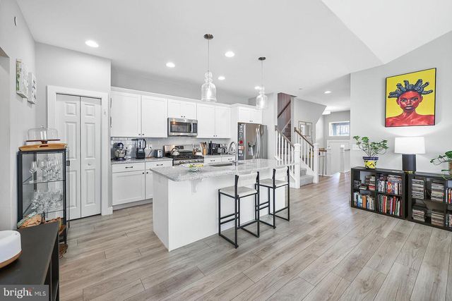 209 ESTATE DR, Mechanicsburg, PA 17055