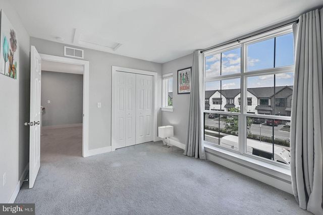 209 ESTATE DR, Mechanicsburg, PA 17055