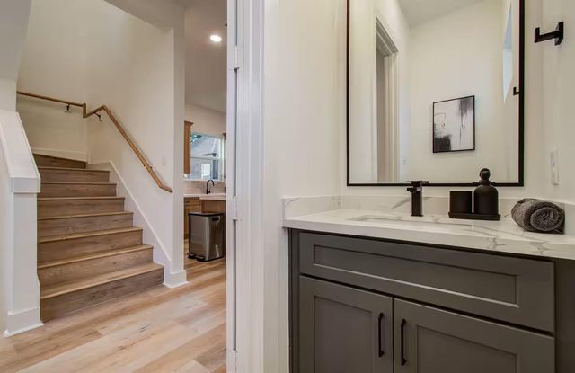 3311 Daphne Street, Houston, TX 77021