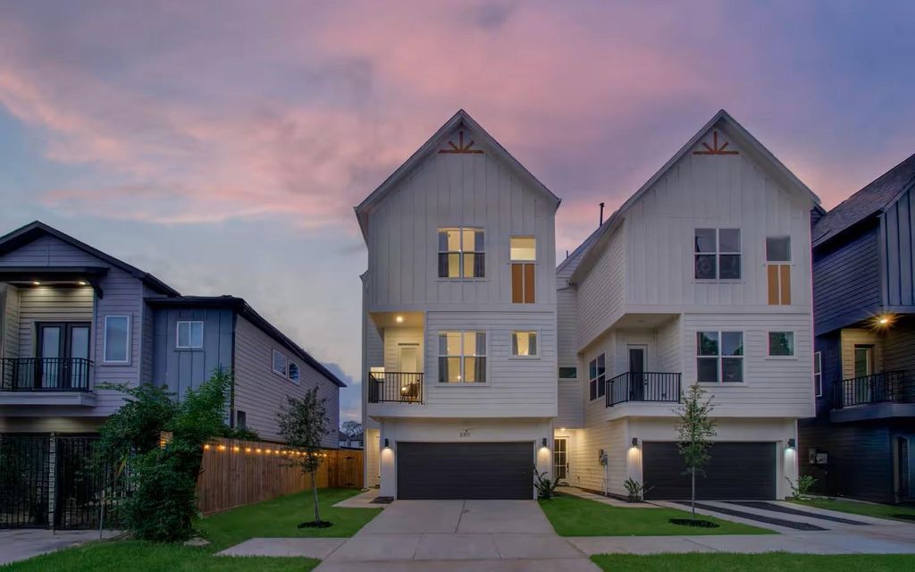 3311 Daphne Street, Houston, TX 77021