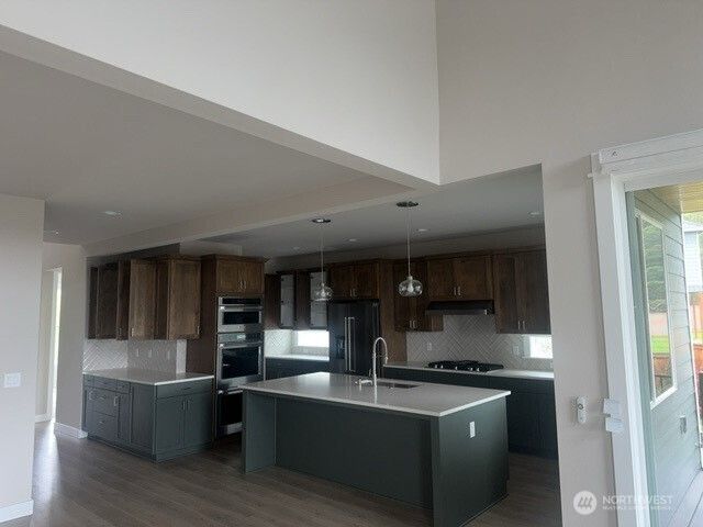 5550 NW Bonfire Court, Bremerton, WA 98312