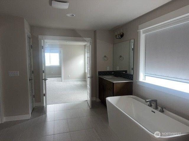 5550 NW Bonfire Court, Bremerton, WA 98312