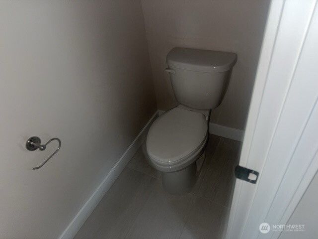 5550 NW Bonfire Court, Bremerton, WA 98312