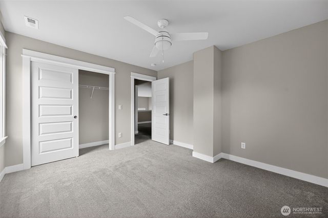 5550 NW Bonfire Court, Bremerton, WA 98312