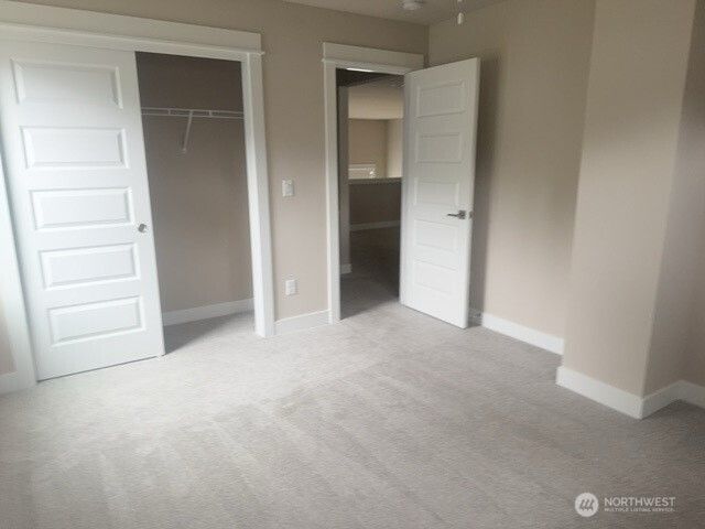 5550 NW Bonfire Court, Bremerton, WA 98312