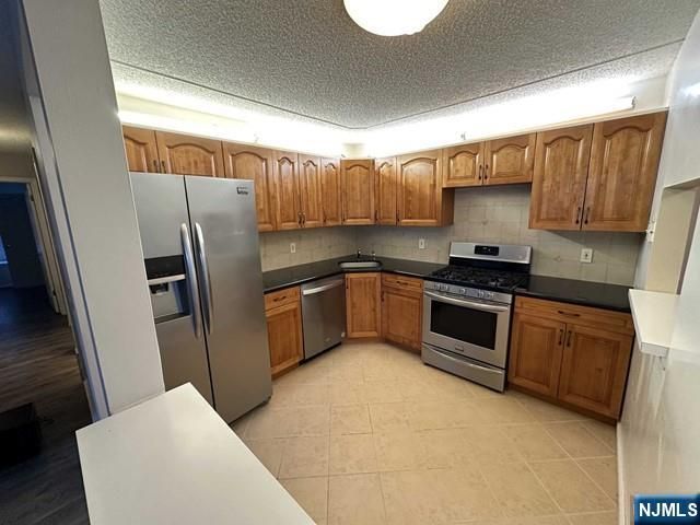 126 Raintree Lane, Mahwah, NJ 07430