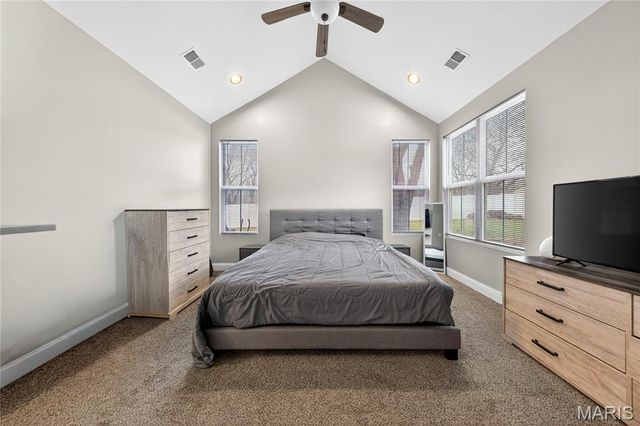 315 W Booneslick Road, Jonesburg, MO 63351