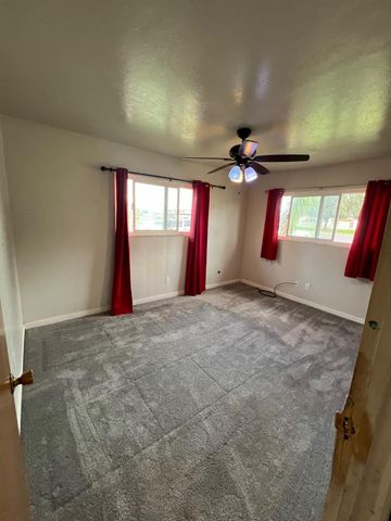 6237 Claus Rd, Riverbank, CA 95367