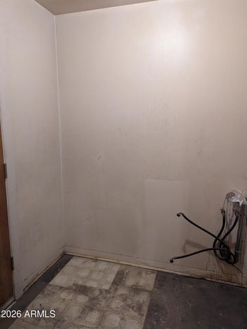 7004 N 15TH Street, Phoenix, AZ 85020