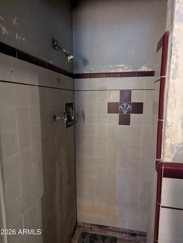 7004 N 15TH Street, Phoenix, AZ 85020