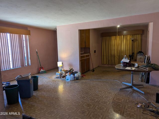 7004 N 15TH Street, Phoenix, AZ 85020