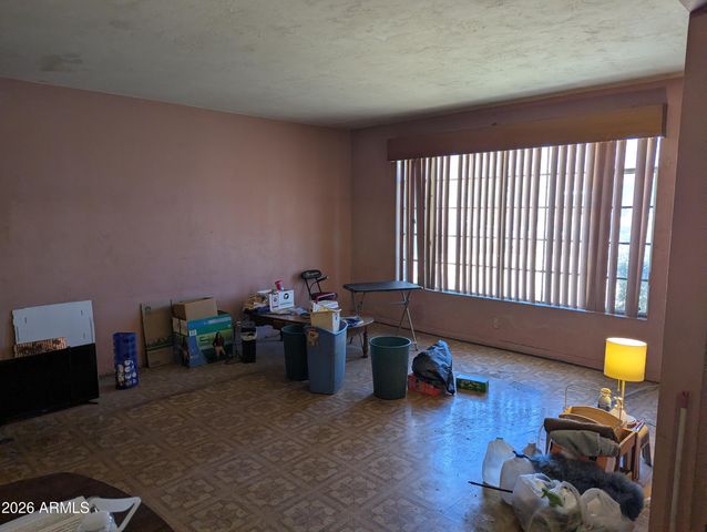 7004 N 15TH Street, Phoenix, AZ 85020