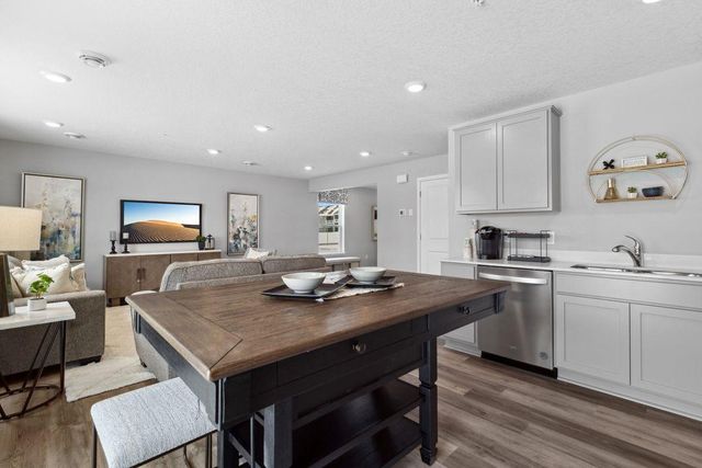 24125 Williams Road, Rogers, MN 55374