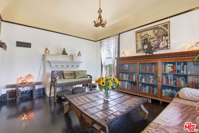 2624 Van Buren Place, Los Angeles, CA 90007