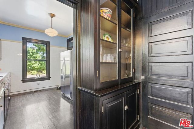 2624 Van Buren Place, Los Angeles, CA 90007