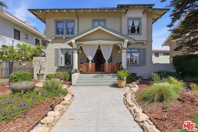 2624 Van Buren Place, Los Angeles, CA 90007