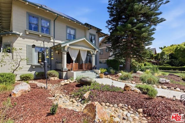 2624 Van Buren Place, Los Angeles, CA 90007