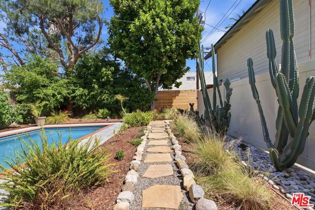 2624 Van Buren Place, Los Angeles, CA 90007