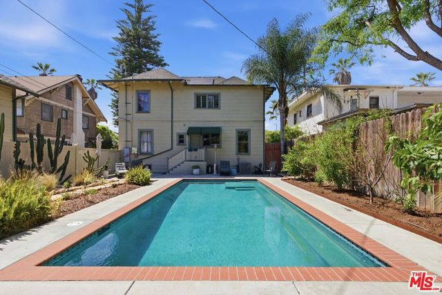 2624 Van Buren Place, Los Angeles, CA 90007