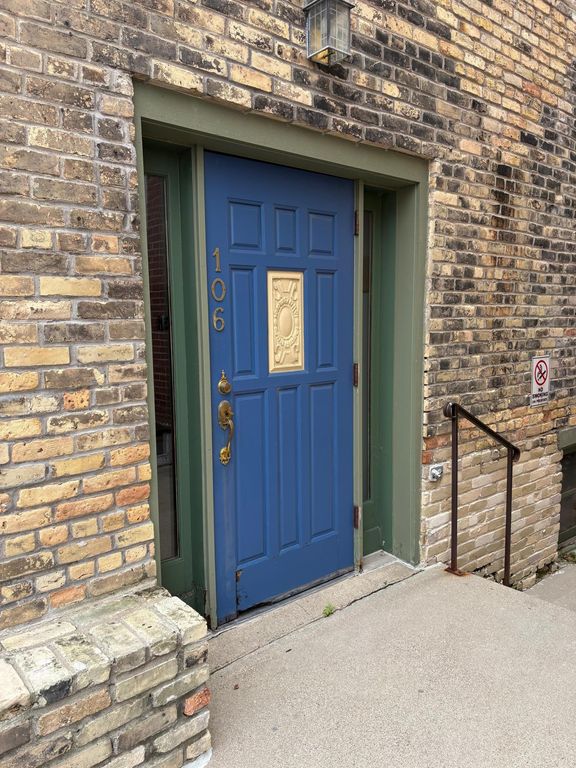 106 4th Street E Annex #2, Northfield, MN 55057 — photo 2