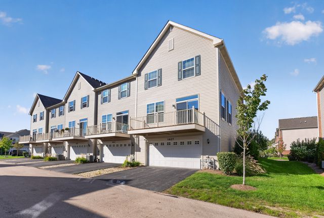 1627 Sager Way, Batavia, IL 60510