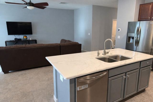 6629 WAGON TRAIL STREET, Zephyrhills, FL 33541