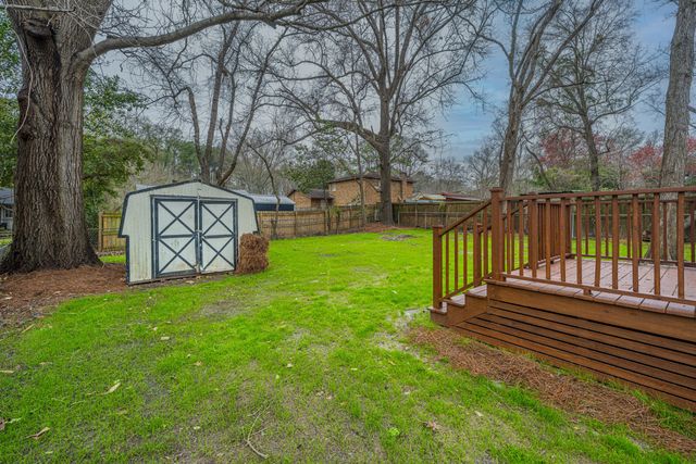 2332 Eagle Drive, North Charleston, SC 29406