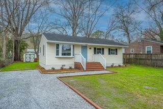 2332 Eagle Drive, North Charleston, SC 29406