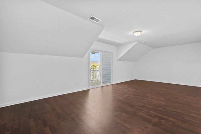 6806 De Lago Ct., Myrtle Beach, SC 29572