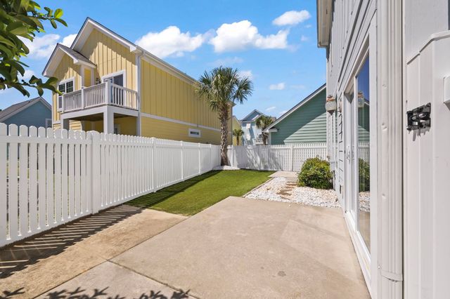 6806 De Lago Ct., Myrtle Beach, SC 29572