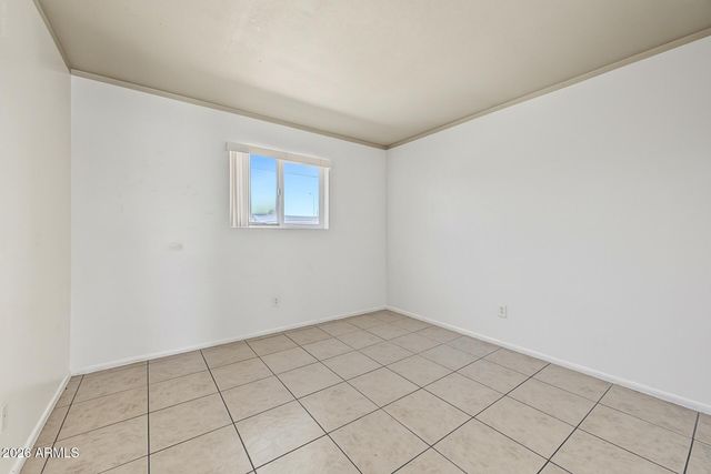 152 W SOUTHERN Avenue, Mesa, AZ 85210