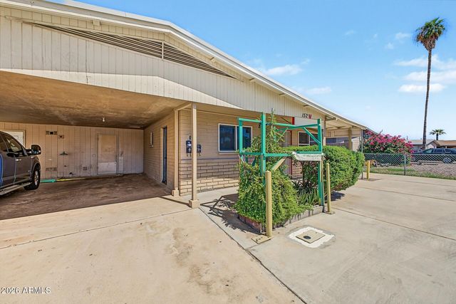 152 W SOUTHERN Avenue, Mesa, AZ 85210