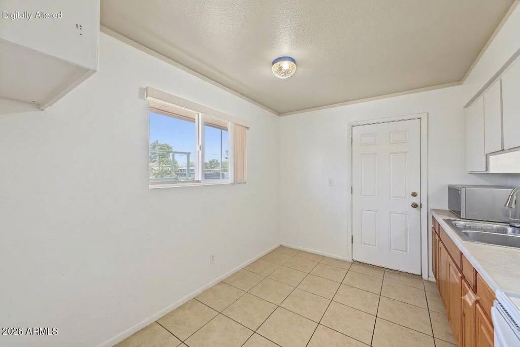 152 W SOUTHERN Avenue, Mesa, AZ 85210 — photo 5