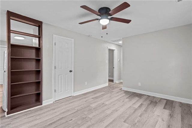 2925 Vimy Ridge AVE, Norfolk, VA 23509