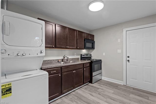 2925 Vimy Ridge AVE, Norfolk, VA 23509