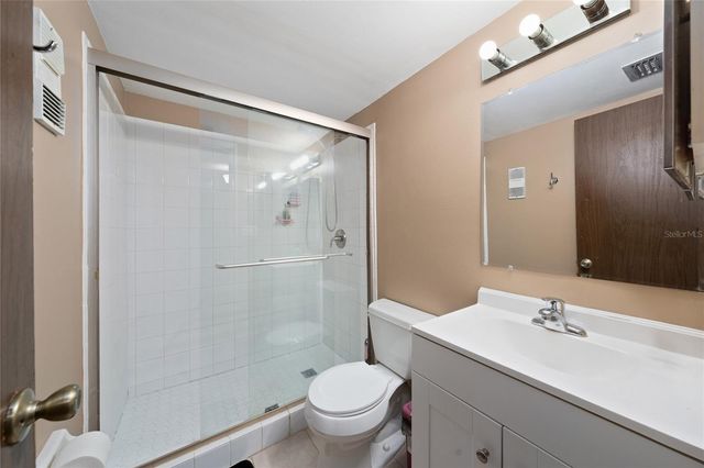 6047 AMBERLY COURT F36, Orlando, FL 32822