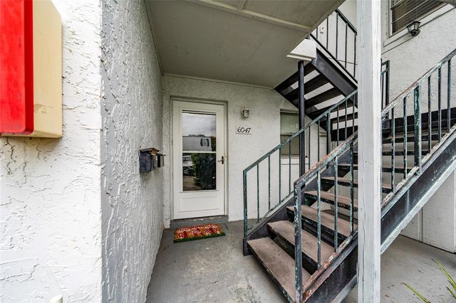 6047 AMBERLY COURT F36, Orlando, FL 32822