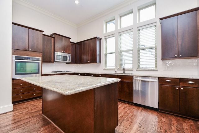 709 Delano Street, Houston, TX 77003