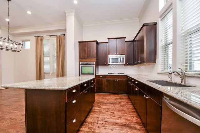709 Delano Street, Houston, TX 77003