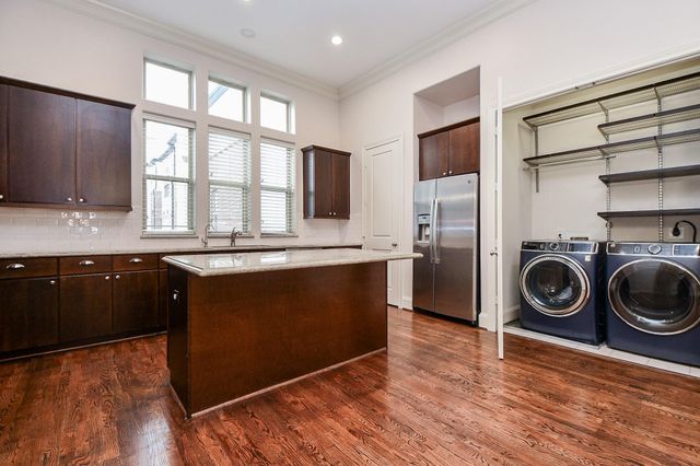 709 Delano Street, Houston, TX 77003