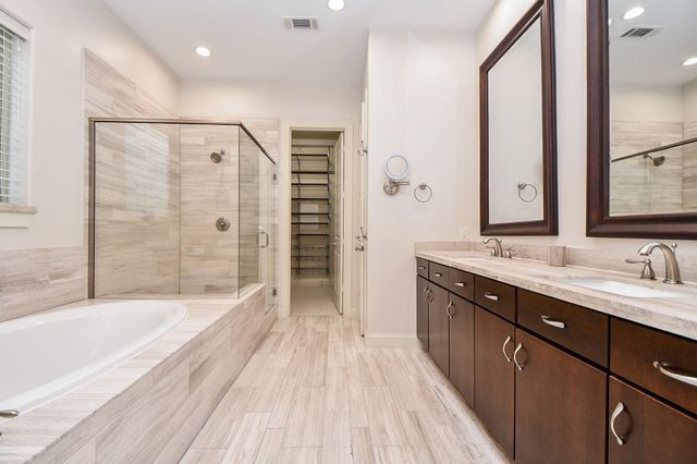 709 Delano Street, Houston, TX 77003