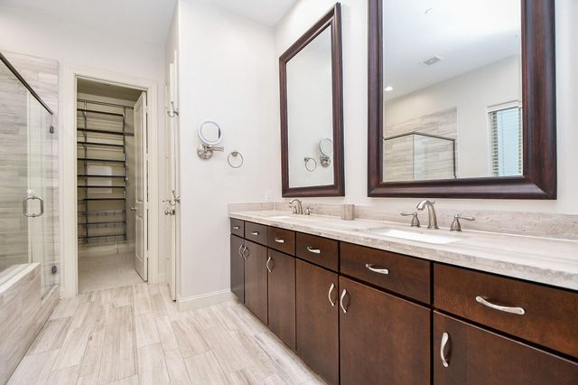 709 Delano Street, Houston, TX 77003